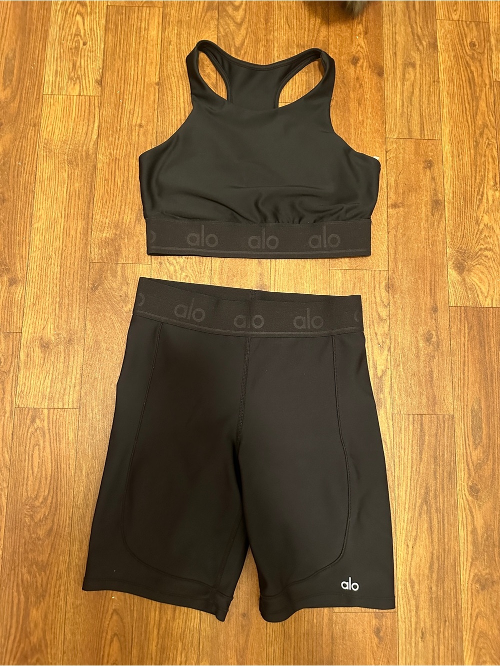 Alo set size small